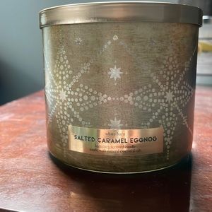 Yummy smelling candle